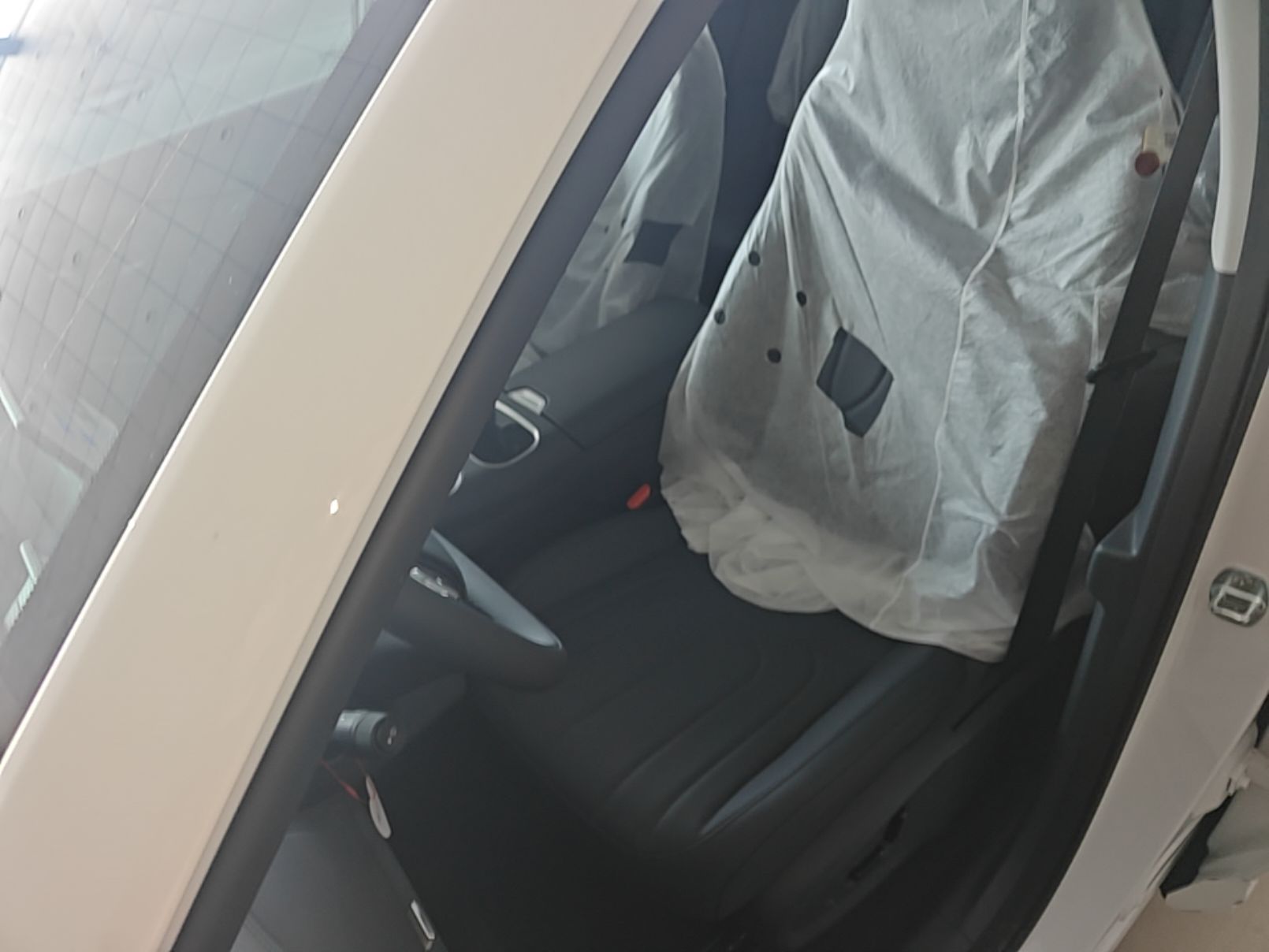 Geely Galaxy Xingjian 7 EM-i 2026 Model 130km Launch Edition — снимка 17