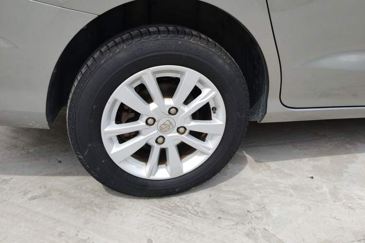 Used Baojun 360 2019 Revised Version 1.5L Manual Elite China VI Exterior 5