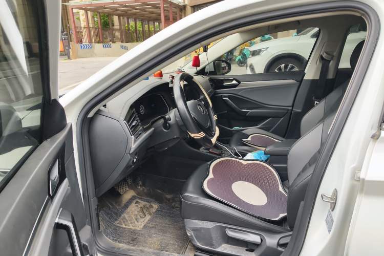 Used Volkswagen Sagitar 2022 280TSI DSG Excellence Edition Driver Seat