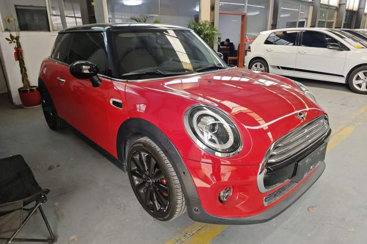 Used MINI 2019 1.5T COOPER Artist