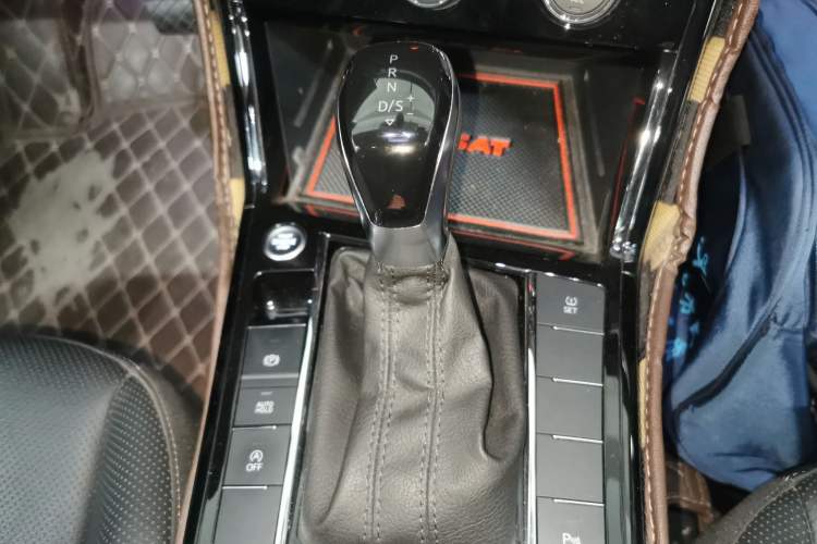 Used Volkswagen Passat 2019 330TSI Luxury Edition China V Standard