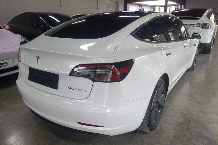Used Tesla Model 3 2022 Rear-Wheel-Drive Version Rear Right 45 Deg