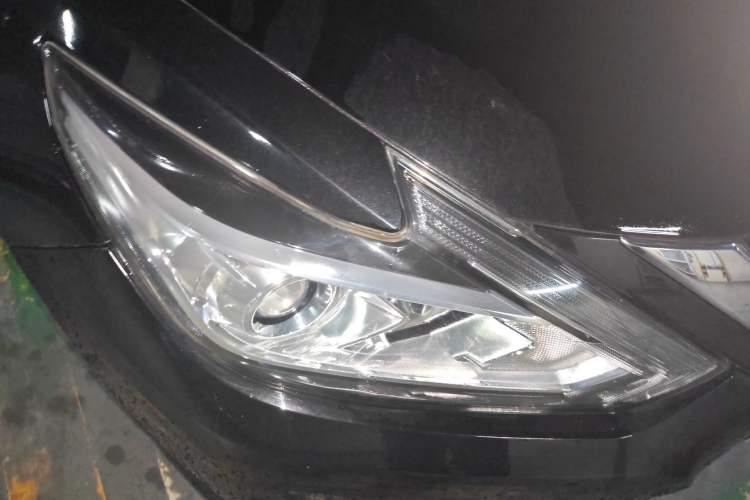 Used Nissan Teana 2016 2.0L XE Fashion Edition Right Front Headlight