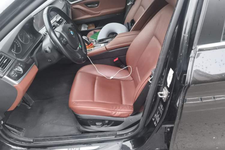 Used BMW 5 Series 2011 535i Sport Edition Left Front Seat