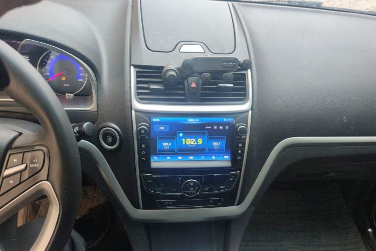 Used Geely Auto Emgrand 2016 Sedan 1.5L Manual Upward Edition
