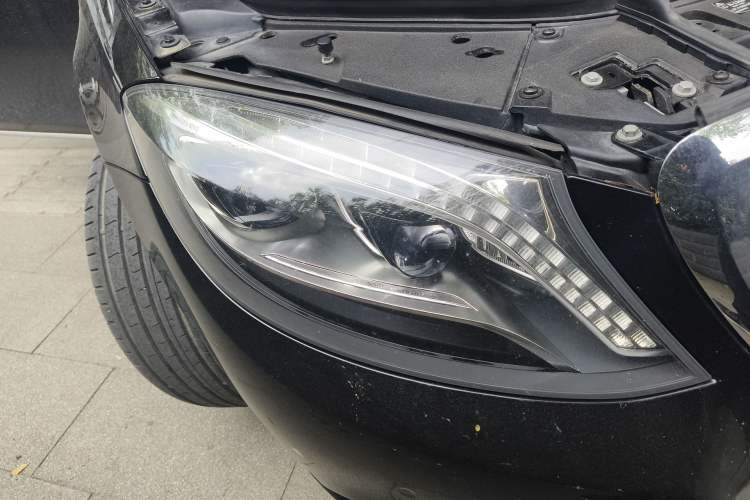 Used Mercedes-Benz S-Class 2014 S 320 L Business Model