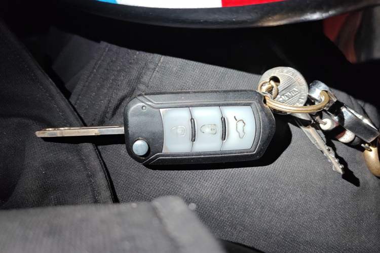 Used GAC Trumpchi GS4 2015 200T Manual Elite Edition Vehicle Key