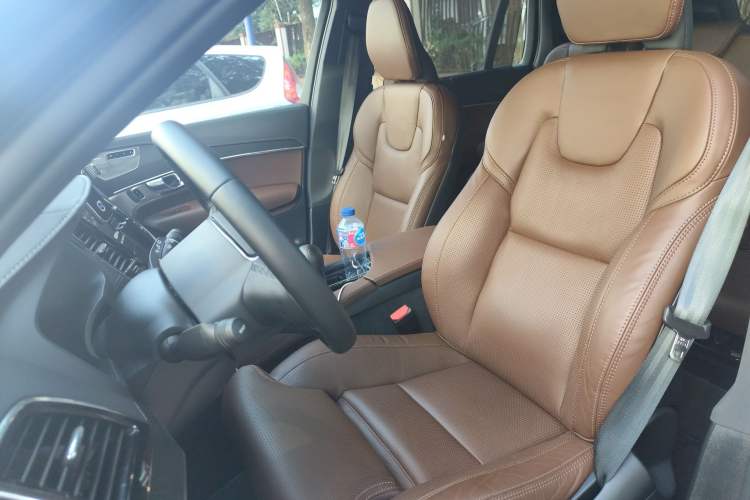 Used Volvo XC90 New Energy 2024 T8 Luxury Flagship 7-Seater
