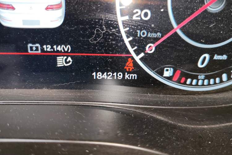 Used Volkswagen Passat 2013 1.8TSI DSG Prestige Edition Odometer Close Up