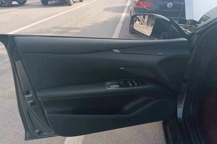 Used Deepal L07 2025 530 Ultra DeepBlue Intelligent Driving AD PRO Pure-Electric Version
