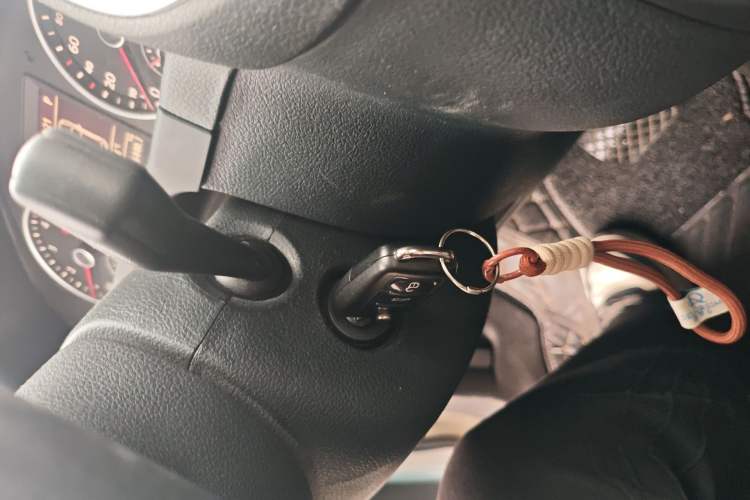 Used Volkswagen Tiguan 2016 300TSI Automatic All-Wheel Drive Fashion Vision Edition Vehicle Key