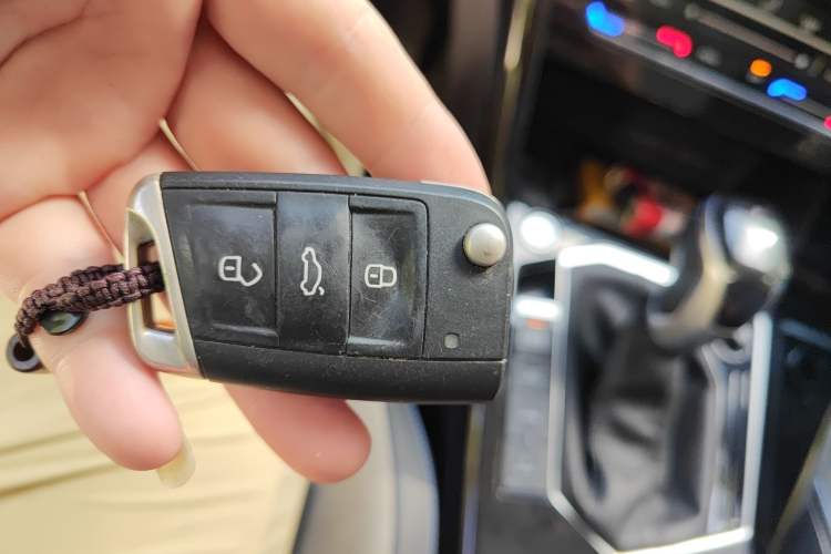 Used Volkswagen Tayron GTE Plug-in Hybrid 2022 1.4T Luxury Edition Vehicle Key