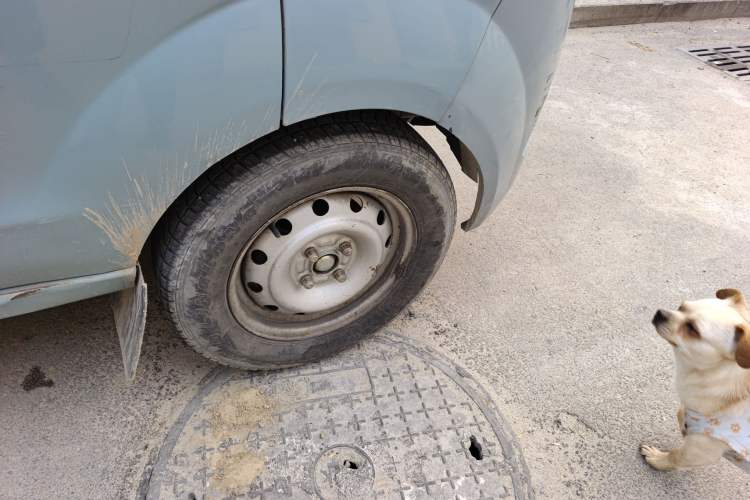 Used Jinbei Hiace X30 2013 1.3L Comfort Model Right Front Wheel Hub