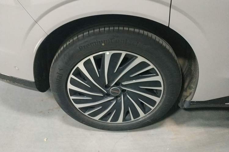 Used EXEED Star Era ET 2024 Extended-Range 240 Ultra All-Wheel Drive
