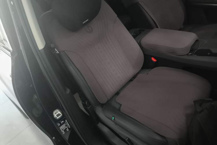 Used Leapmotor C16 2024 Range-Extended 200 Luxury Edition
