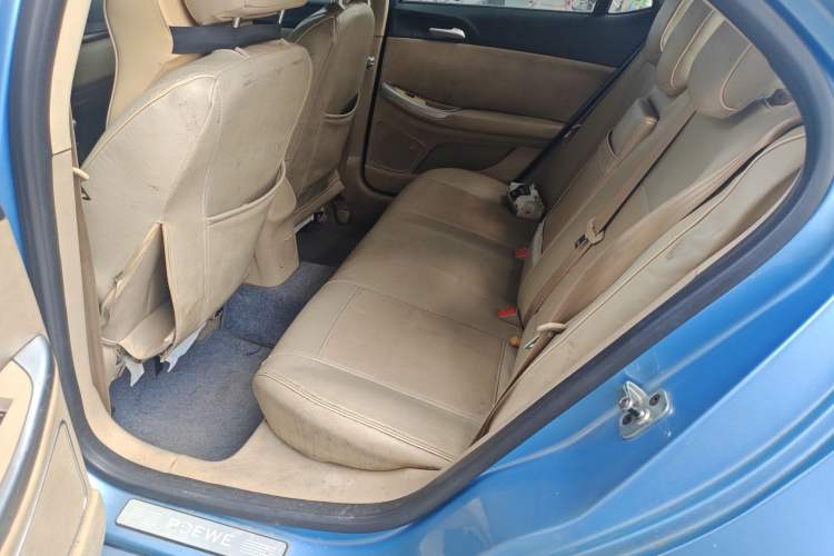 Used Roewe e550 2014 Flagship Edition Left Rear Seat