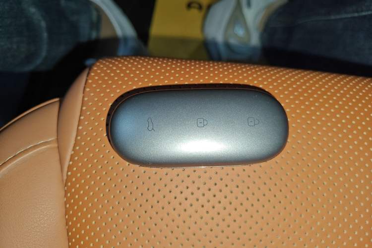 Used Li Auto L7 2024 Pro Model
