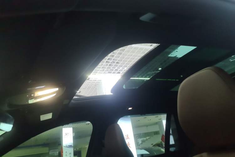 Used Volvo XC90 2024 B5 SmartDrive Luxury Edition 5 Seats Headliner