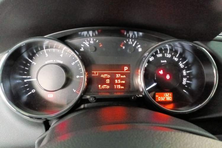 Used Peugeot 3008 2013 2.0L Automatic Classic Edition