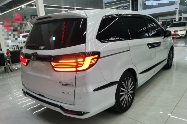 Used Honda Elysion 2024 2.0L eHEV Luxury Edition