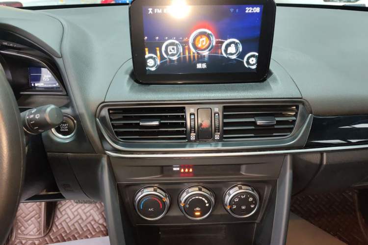 Used Mazda CX-4 2020 2.0L Automatic Two-Wheel Drive Blue Sky Dynamic Edition
