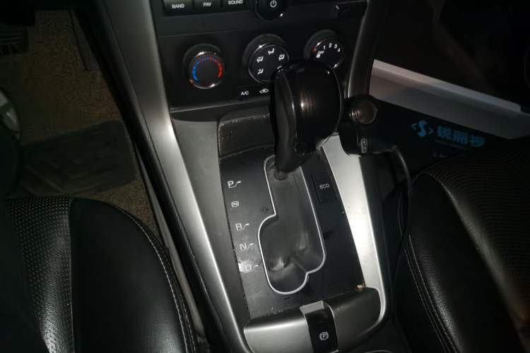 Used Chevrolet Captiva 2014 2.4L Two-Wheel Drive Urban Version 7 Seats