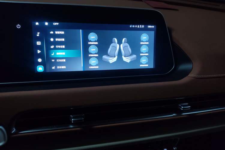 Used ORA Good Cat 2024 401 km Range Luxury Version 135 kW