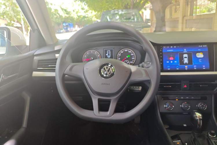 Used Volkswagen Lavida 2019 Lavida Start 1.5L Automatic Trendy Version China VI Standard