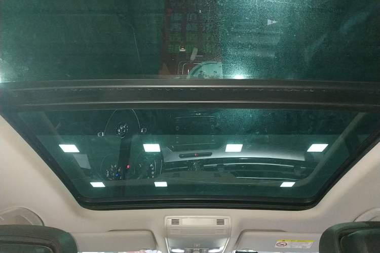 Used Volkswagen Magotan 2019 330TSI DSG Leading Edition China V Standard