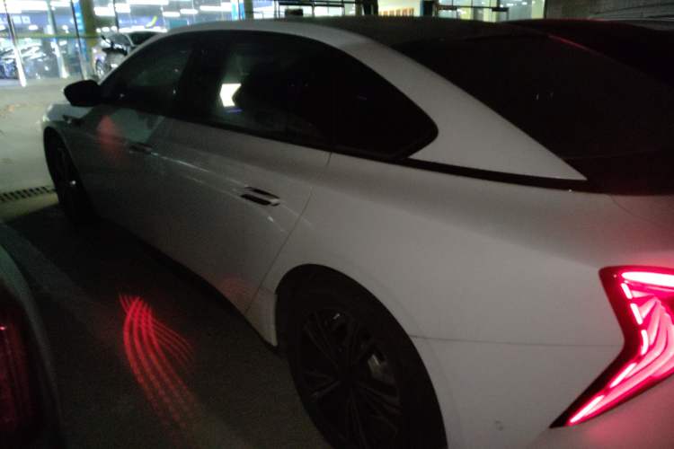 Used Hongqi EH7 2024 690 Pro