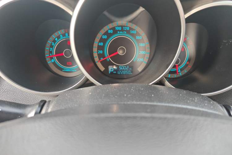 Used Changan Eado 2013 1.6L Automatic ZhiKu Model China IV Standard
