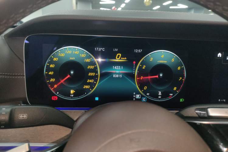 Used Mercedes-Benz E-Class 2022 Updated E 300 L Luxury Edition
