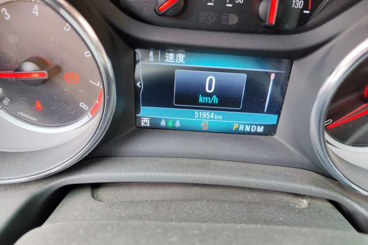 Used Buick Regal 2019 20T Elite Version China VI Standard Odometer Close Up
