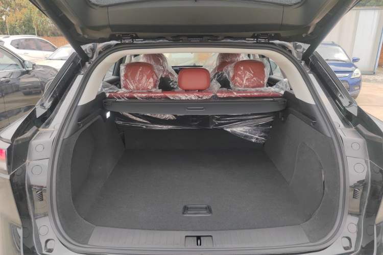 Used EXEED Stellar C-DM 2024 1.5T Long-Range Pro
