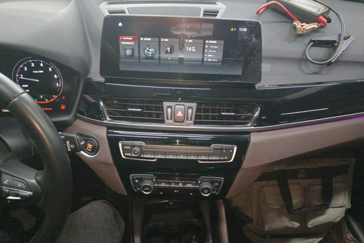 Used BMW X1 2021 sDrive25Li Leading Model Audio And AC Panel