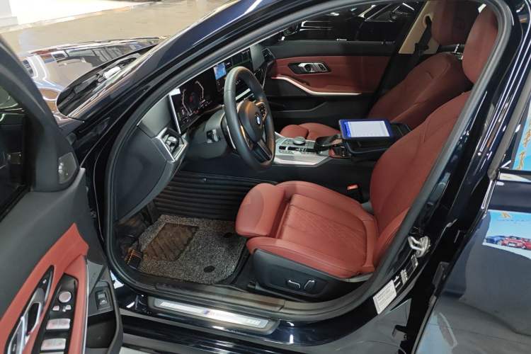 Used BMW 3 Series 2023 325Li M Sport Night Edition Package
