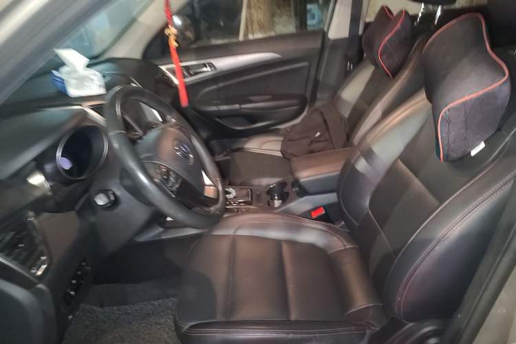 Used Changan CS75 2016 1.8T Automatic Elite Model China V Standard
