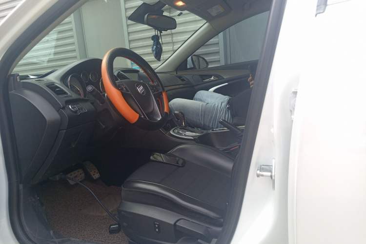 Used Buick Regal 2013 1.6T Automatic Elite Sport Edition Left Front Seat