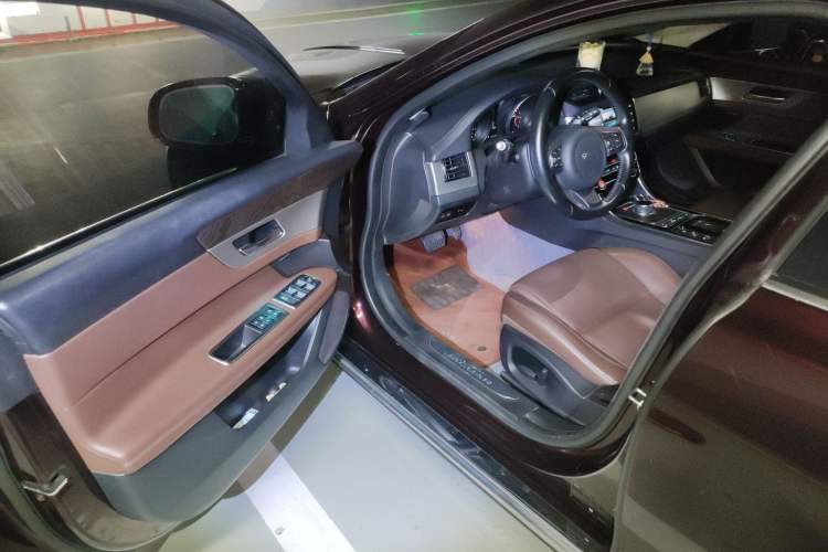 Used Jaguar XFL 2017 XFL 2.0T 200PS Luxury Edition