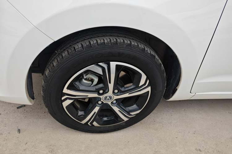 Used Oshan Benni E-Star 2023 Qingxin Edition Colorful Model Lithium Iron Phosphate
