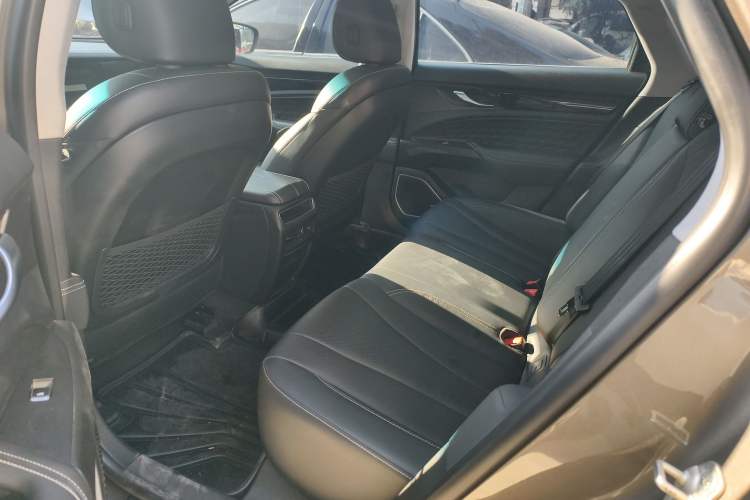 Used Geely Auto Emgrand GT 2021 1.8T Flagship Edition