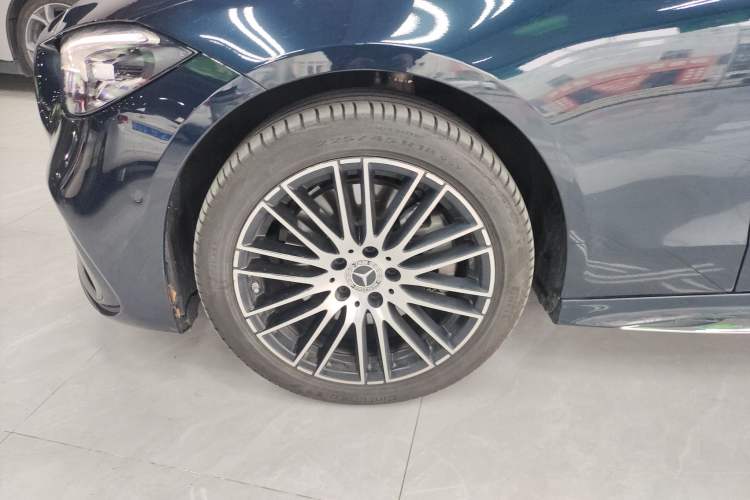 Used Mercedes-Benz C-Class 2025 Facelift C 260 L Sport Edition
