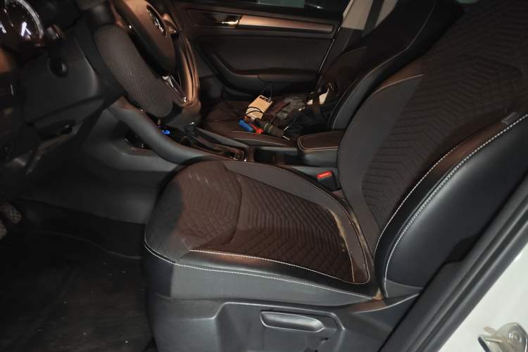 Used Skoda Kodiaq 2017 TSI330 5-seat Two-Wheel Drive Comfort Edition Left Front Seat