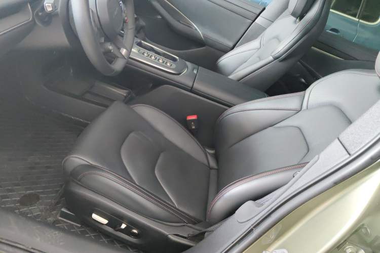 Used Xiaomi Auto SU7 2024 Rear-Drive Ultra-Long Range Advanced Pro-Level Intelligent Driving Version