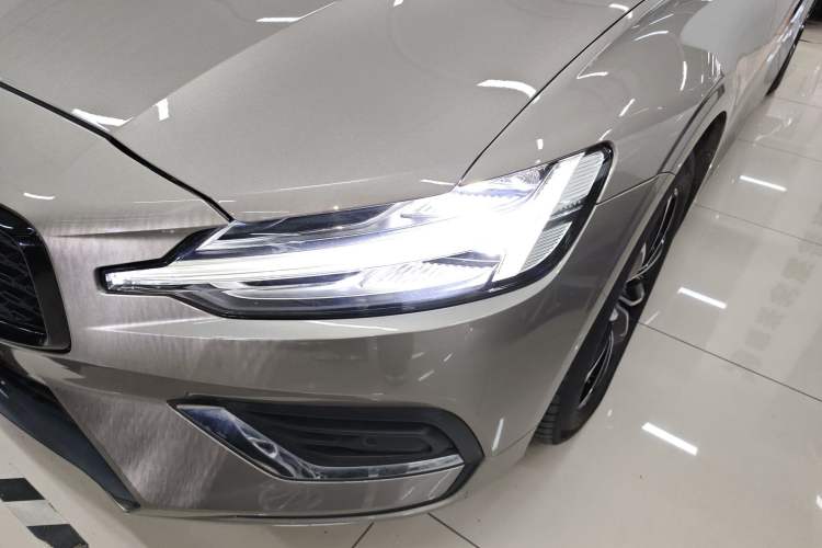 Used Volvo S60 2021 T4 Zhiyi Luxury Edition