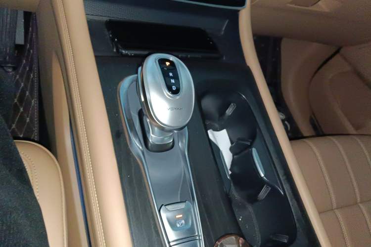 Used VOYAH Dream 2022 Low-Carbon Edition Home
