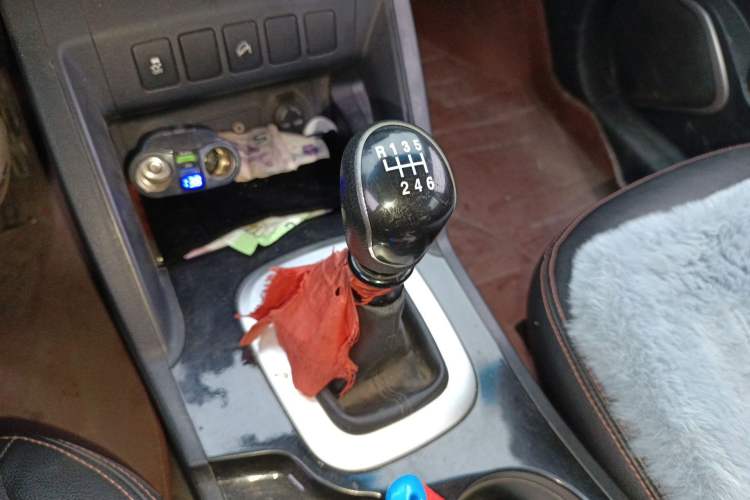 Used JAC Group Refine S5 2013 2.0T Manual New Edition Gear Lever