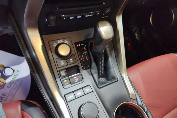 Used Lexus NX 2015 200T All-Wheel-Drive Fēngshàng Edition
