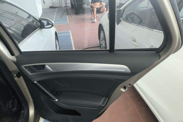 Used Volkswagen Golf 2018 1.6L Automatic Comfort Model