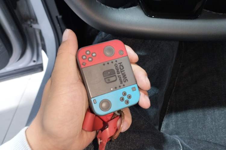 Used Lynk & Co 06 EM-P 2022 PHEV 84 km Range Pro Version
